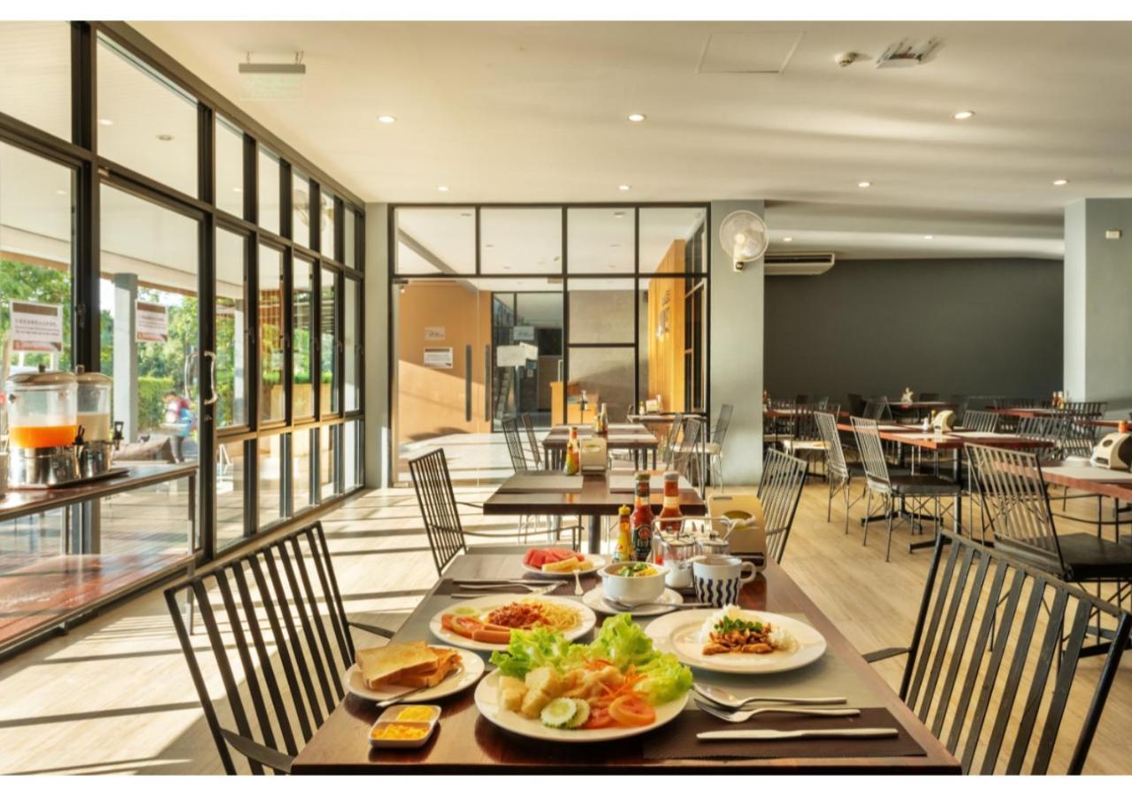 The Wind Hotel Банг-Саре Екстер'єр фото